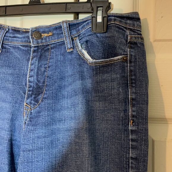 Old Navy Sweetheart Boot Cut Jeans Med Wash 8 - Picture 6 of 16